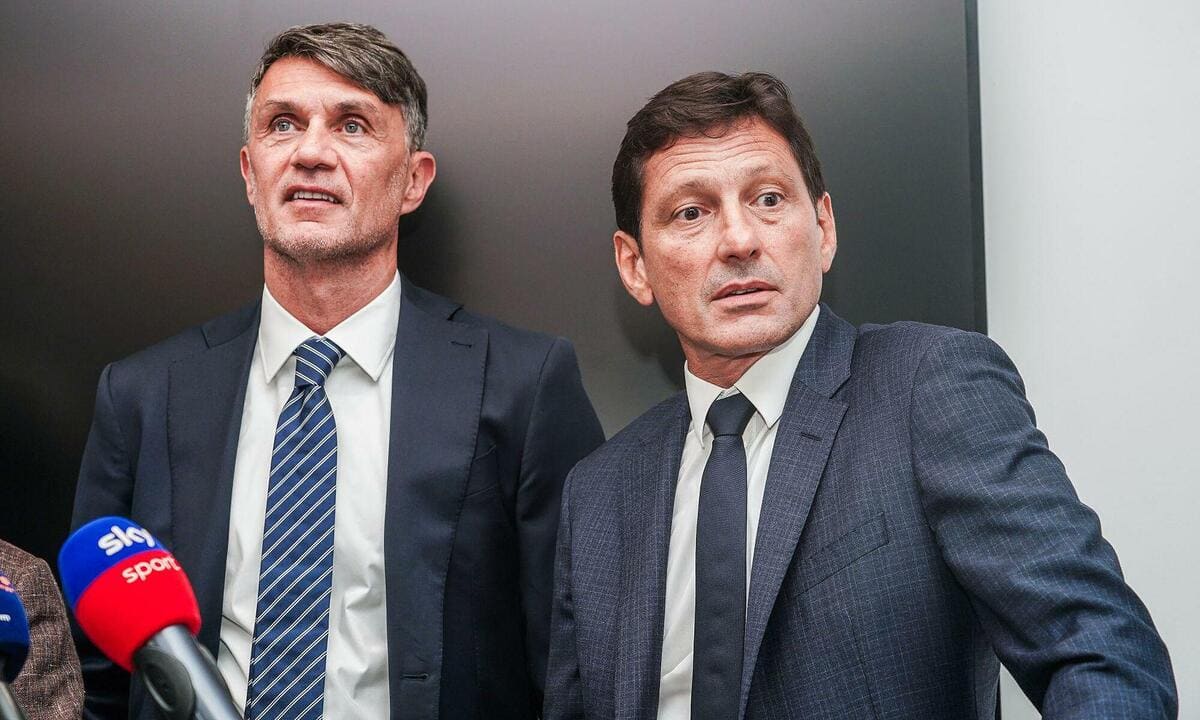 Maldini từ chức sau 16 ngày tại LĐBĐ Italy